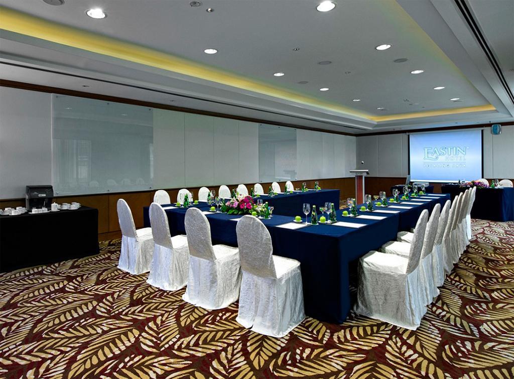 吉隆坡颐思殿酒店 八打灵再也 外观 照片 Meeting room