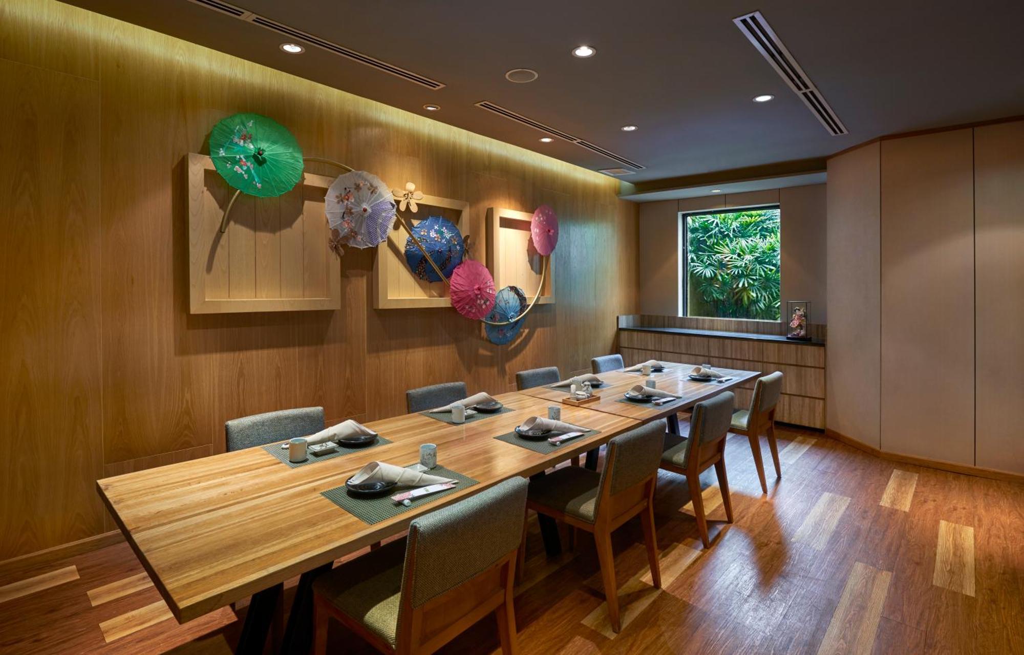 吉隆坡颐思殿酒店 八打灵再也 外观 照片 The interior of the restaurant