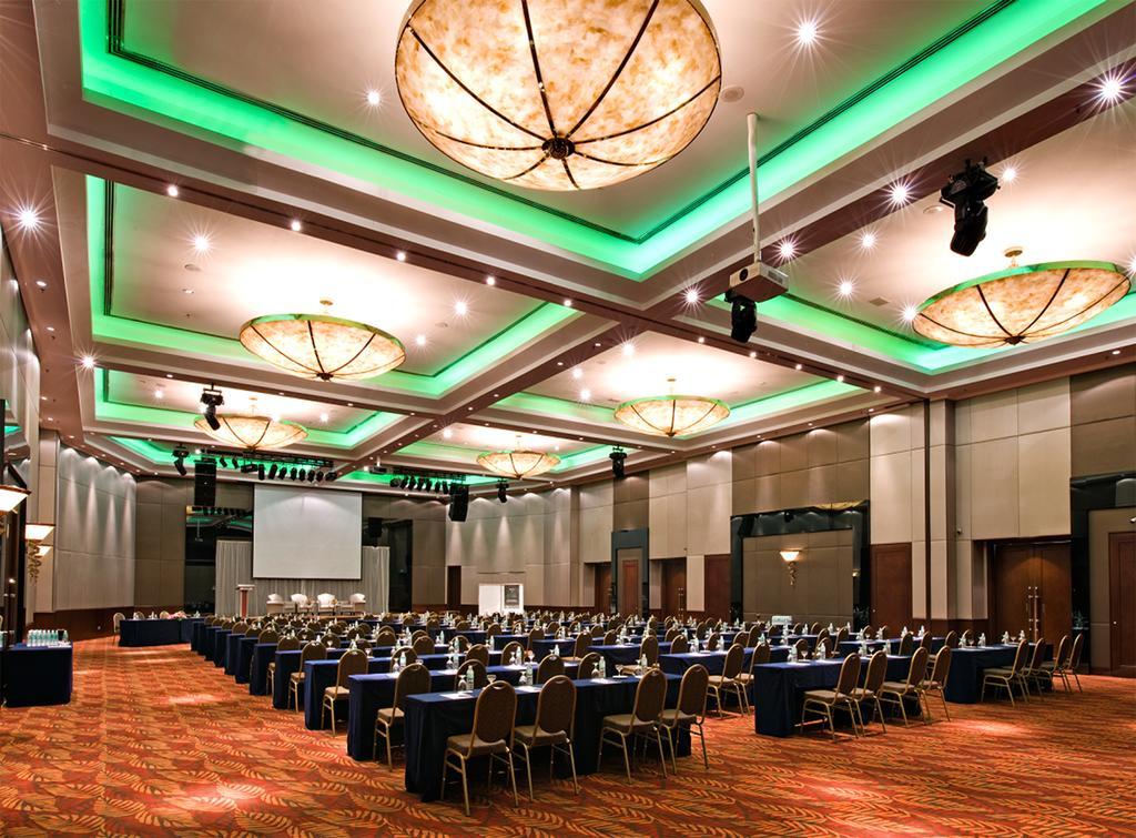 吉隆坡颐思殿酒店 八打灵再也 外观 照片 The Grand Ballroom